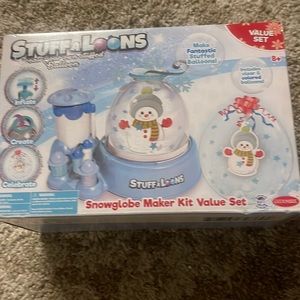 New stuffaloons snow globe maker kit Christmas